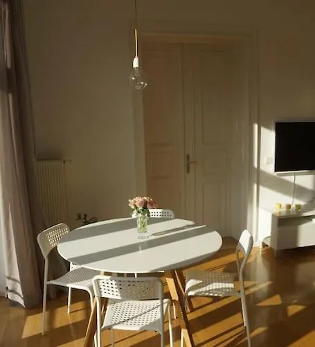 Apartment Bright & Lovely Centre