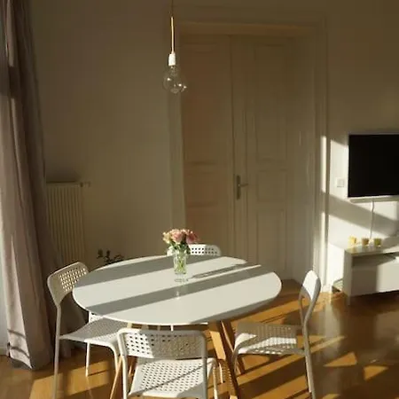 Apartment Bright & Lovely Centre